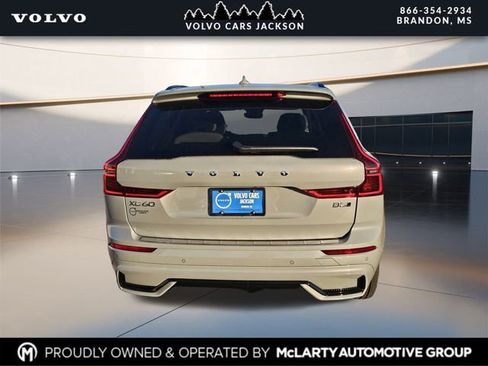 New 2026 Volvo XC60 B5 Plus w/ Protection Package Premier AWD/4WD image 5