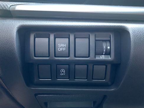 Used 2023 Subaru Forester Premium AWD/4WD image 14