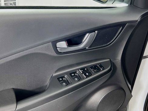 Certified 2023 Hyundai Kona SEL image 17