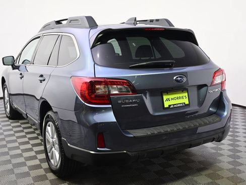 Used 2016 Subaru Outback 2.5i Premium AWD/4WD image 4