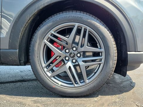 New 2026 Ford Explorer ST w/ Sun And Sound Package AWD/4WD image 9