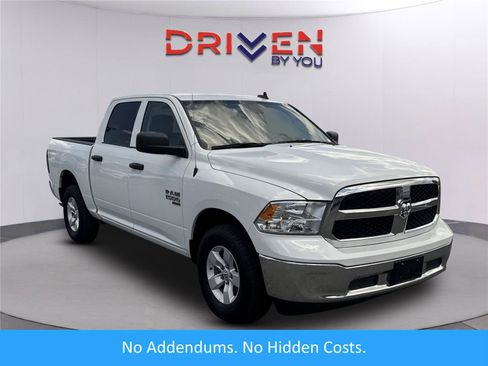 Used 2023 RAM 1500 Classic SLT w/ Electronics Group AWD/4WD image 1