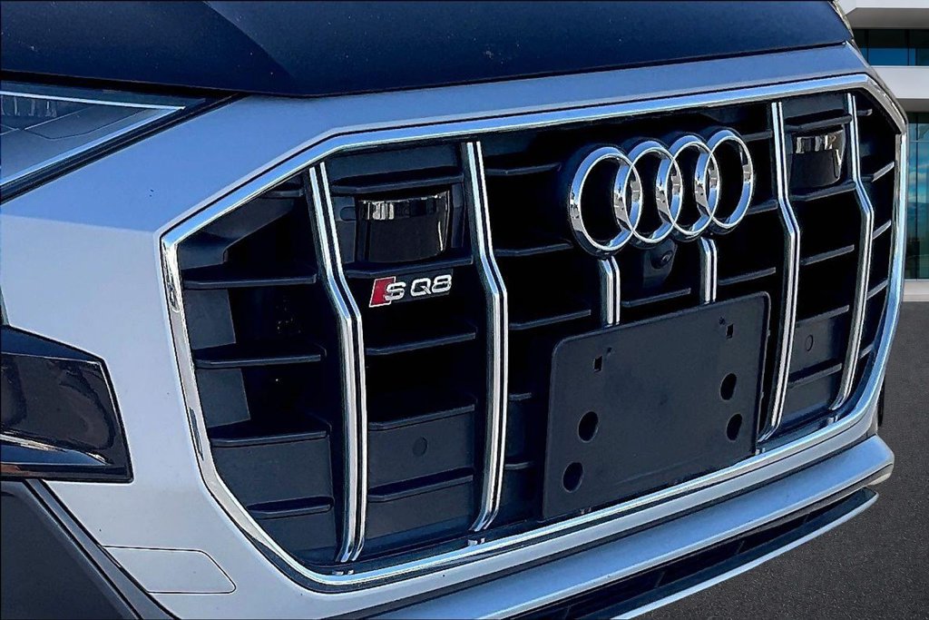 Used 2021 Audi SQ8 Prestige AWD/4WD image 32