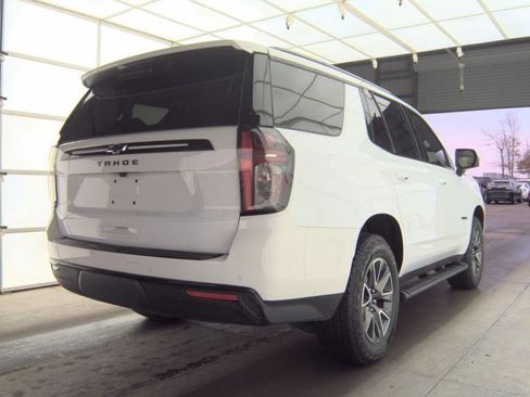 Used 2024 Chevrolet Tahoe Z71 w/ Luxury Package image 2