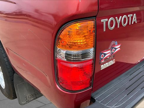 Used 2004 Toyota Tacoma 2WD Xtracab image 24