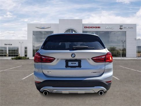 Used 2020 BMW X1 xDrive28i w/ Convenience Package image 4