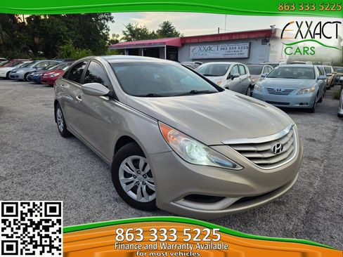 Used 2011 Hyundai Sonata GLS image 1