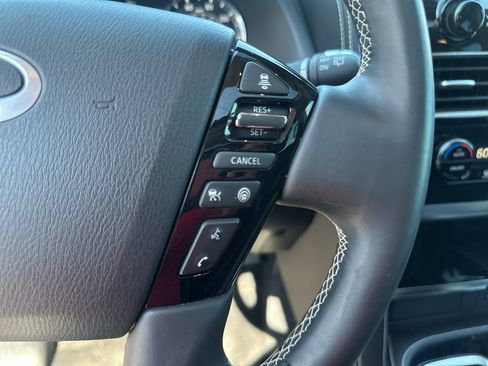 Used 2023 INFINITI QX80 Premium Select w/ All-Season Package RWD image 24