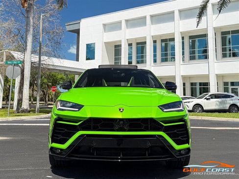 Used 2021 Lamborghini Urus AWD/4WD image 6