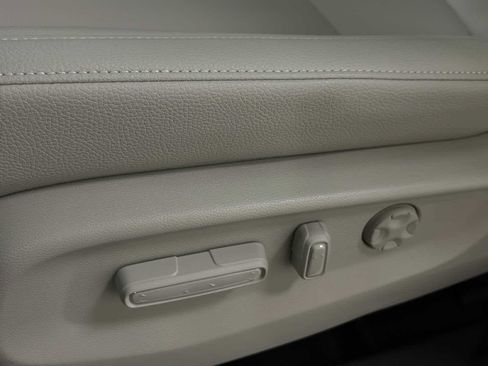 New 2026 Honda Odyssey EX-L image 12