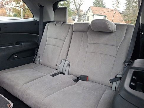 Certified 2021 Honda Pilot EX image 11