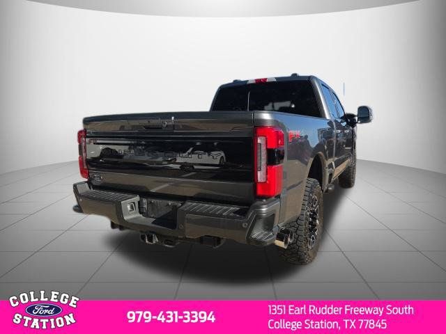 Used 2025 Ford F250 Platinum AWD/4WD image 4