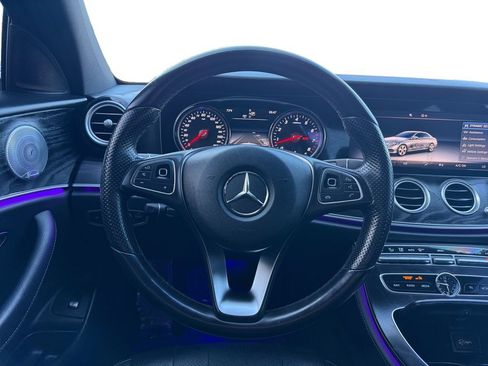 Used 2018 Mercedes-Benz E 300 4MATIC w/ Premium 1 Package image 13