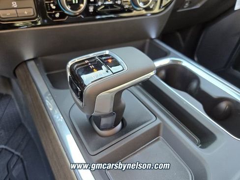 New 2026 Chevrolet Silverado 1500 High Country AWD/4WD image 12