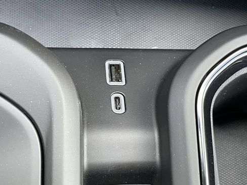 New 2026 GMC Sierra 1500 AT4 w/ AT4 Premium Package AWD/4WD image 28