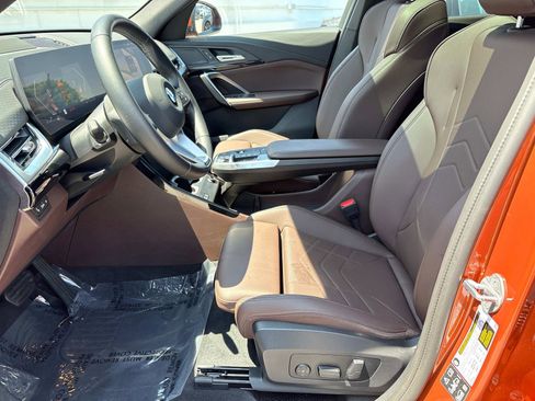 Certified 2025 BMW X2 xDrive28i image 15