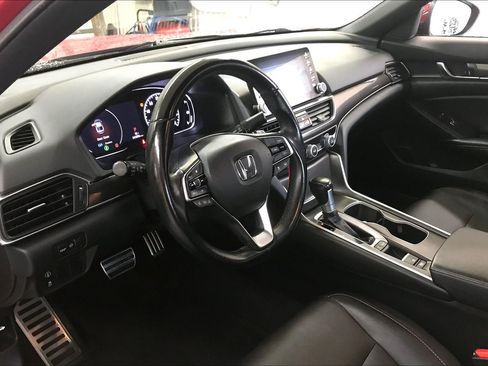 Used 2018 Honda Accord Sport image 19