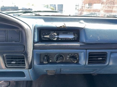Used 1996 Ford F150 2WD Regular Cab image 15