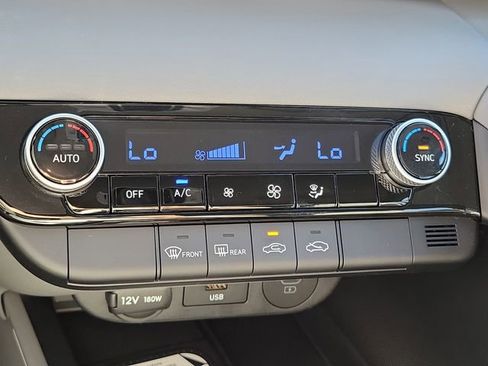 New 2026 Hyundai Elantra Sport FWD image 11