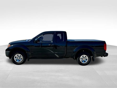 Used 2019 Nissan Frontier S image 9