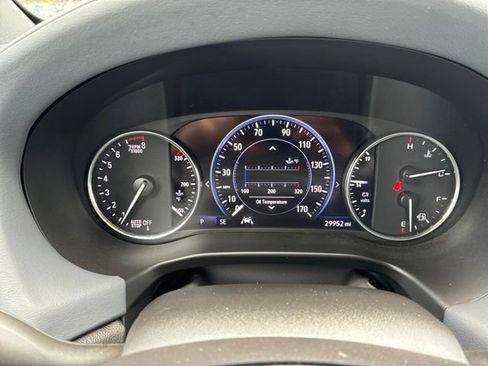 Used 2024 Buick Enclave Premium AWD/4WD image 28
