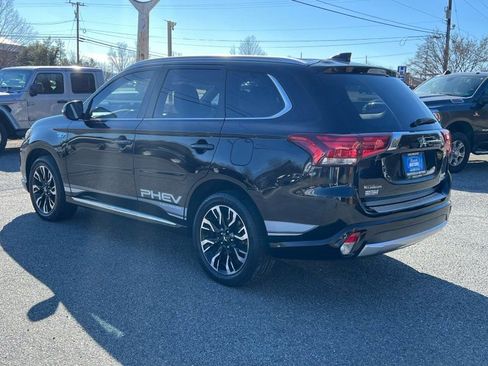 Used 2018 Mitsubishi Outlander SEL image 8