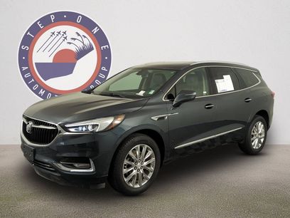 Used 2018 Buick Enclave Essence w/ Trailering Package