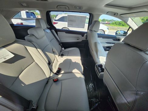 New 2026 Honda Odyssey EX-L image 6