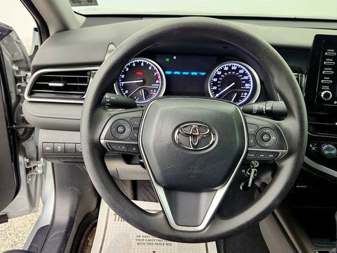 Used 2023 Toyota Camry LE AWD/4WD image 13