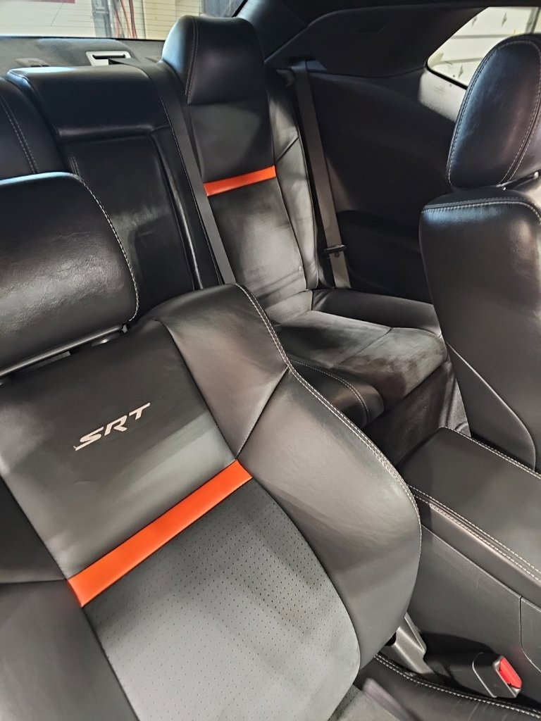 Used 2009 Dodge Challenger SRT8 RWD image 18