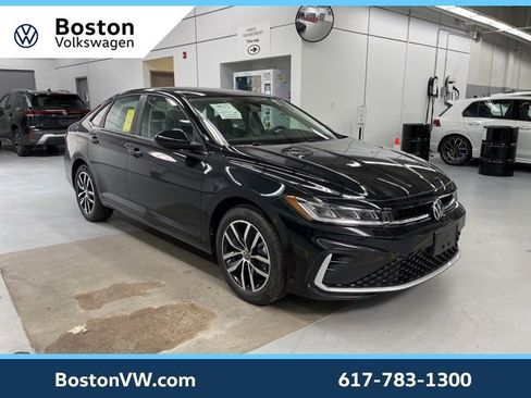 New 2026 Volkswagen Jetta SE FWD image 5