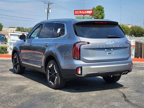 New 2025 Kia Telluride EX w/ EX Captain's Chair Package image 4