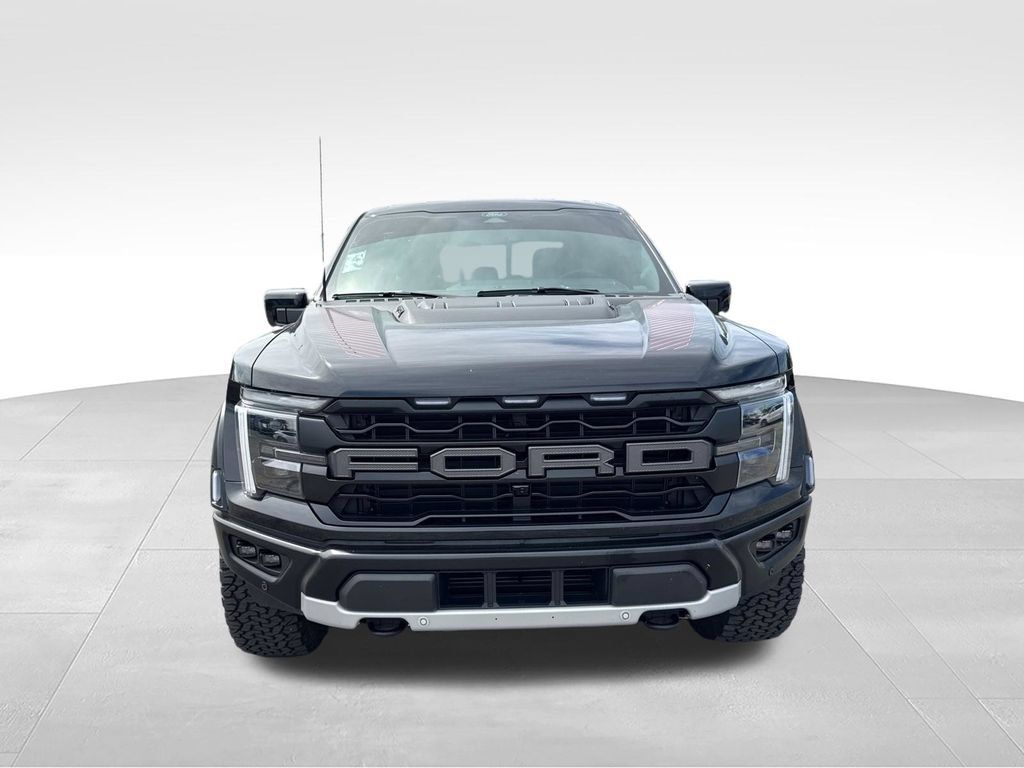 Used 2025 Ford F150 Raptor AWD/4WD image 9