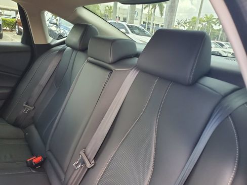 Used 2025 Acura TLX w/ Technology Package FWD image 12
