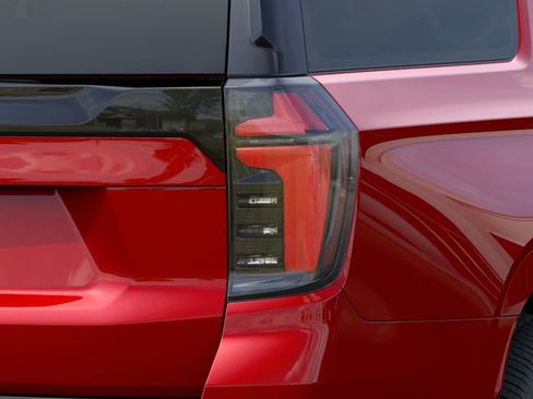 New 2026 Chevrolet Suburban LS w/ Max Trailering Package AWD/4WD image 35