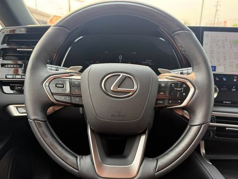 Certified 2026 Lexus RX 350h w/ Convenience Package AWD/4WD image 15