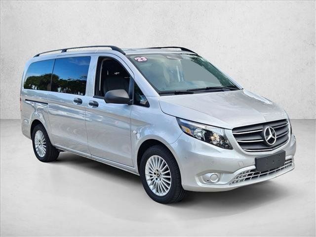 Used 2023 Mercedes-Benz Metris Passenger image 3