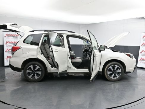 Used 2018 Subaru Forester 2.5i Limited image 40