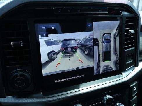 Used 2022 Ford F150 Platinum w/ Equipment Group 701A High image 4