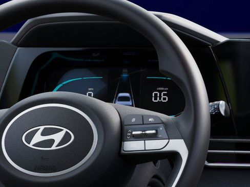 New 2026 Hyundai Elantra SE FWD image 14