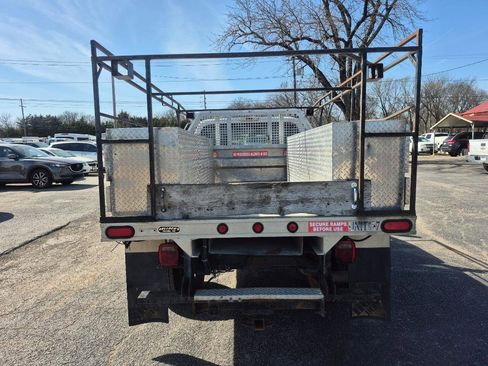Used 2011 Ford F350 XL image 4