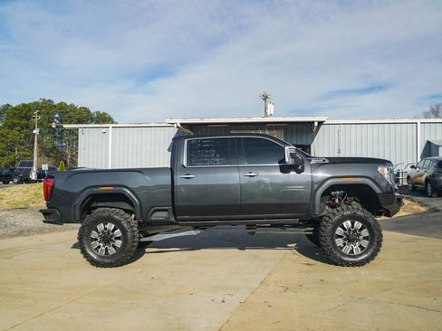 Used 2020 GMC Sierra 2500 Denali w/ Denali Ultimate Package image 3