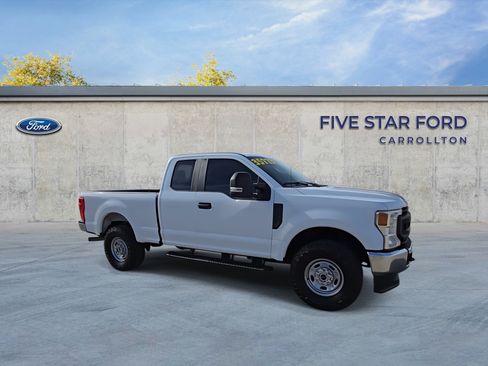 Certified 2022 Ford F250 XL w/ Power Equipment Group image 2