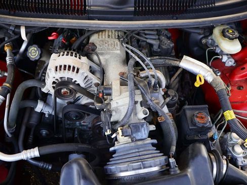 Used 1997 Pontiac Firebird Coupe w/ Opt Pkg image 25