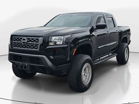Used 2022 Nissan Frontier SV w/ Technology Package RWD image 8
