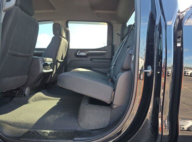 Used 2023 GMC Sierra 1500 Elevation AWD/4WD image 14