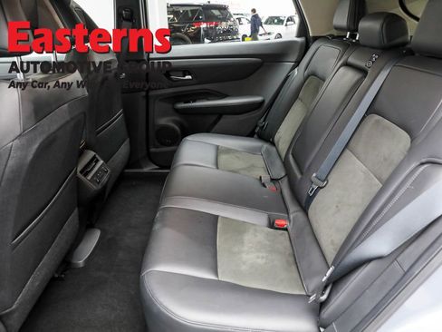 Used 2024 Nissan Ariya AWD image 21