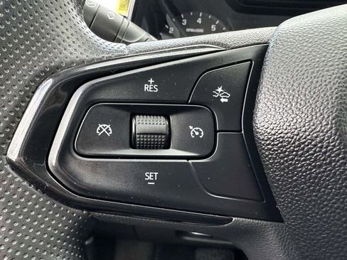 Certified 2024 Chevrolet Trax LS w/ Driver Confidence Package image 28