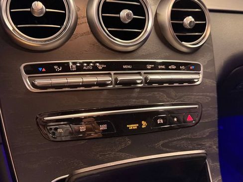 Certified 2020 Mercedes-Benz GLC 300 4MATIC Coupe image 29