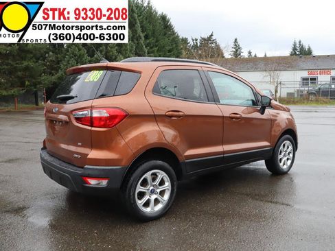 Used 2020 Ford EcoSport SE w/ SE Convenience Package image 9